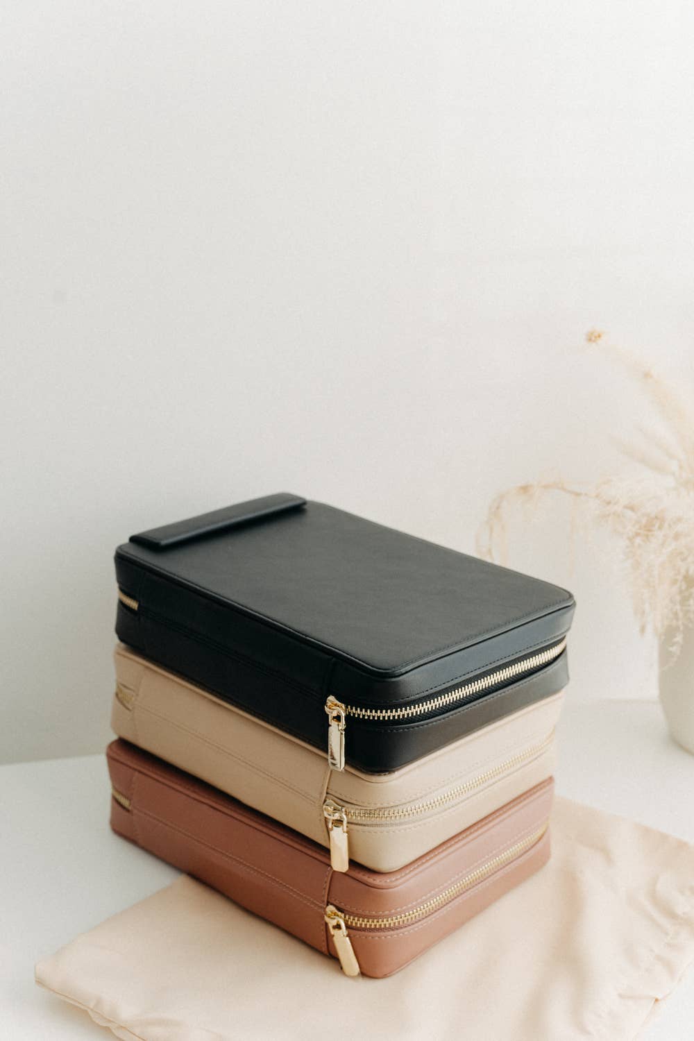 Calligraphy Travel Case