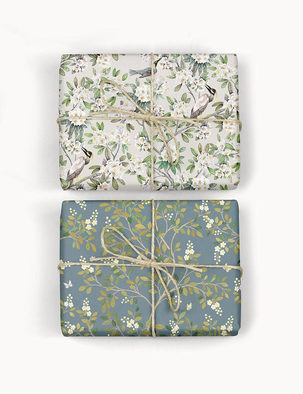Victoria / White Blossom Gift Wrap Sheet