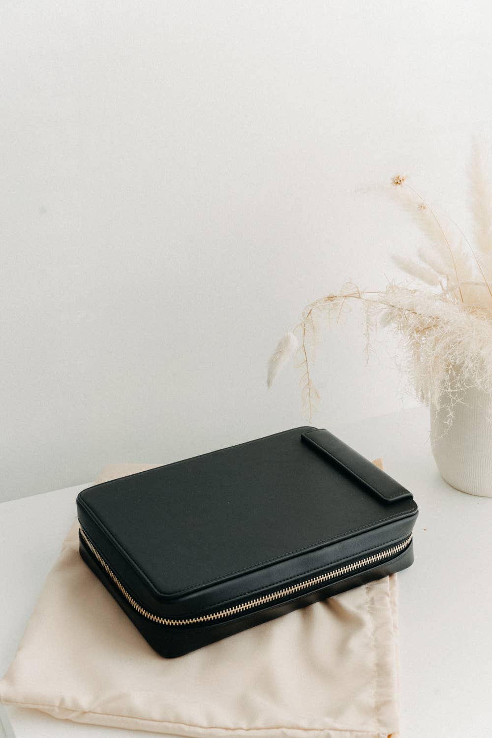 Calligraphy Travel Case