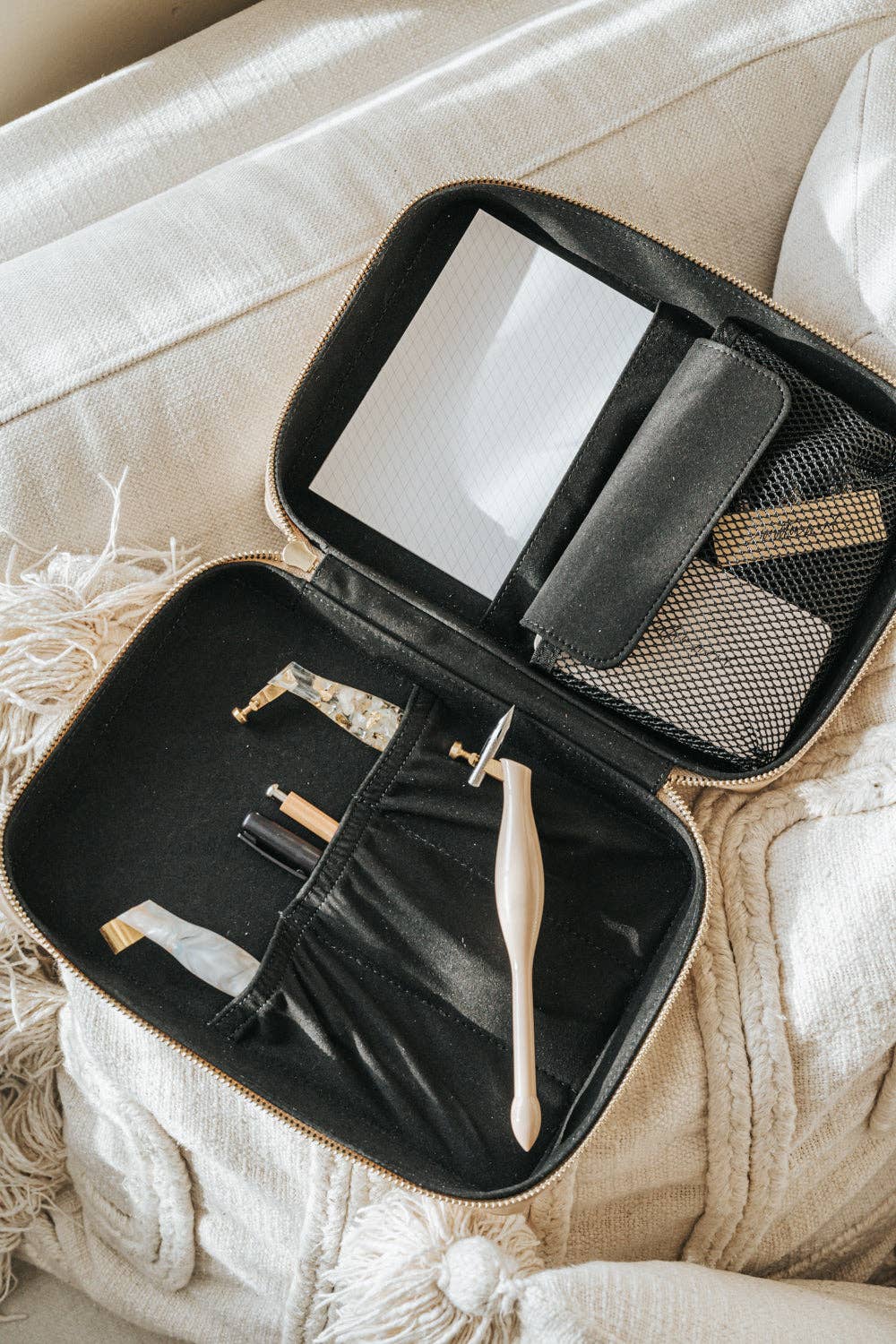 Calligraphy Travel Case