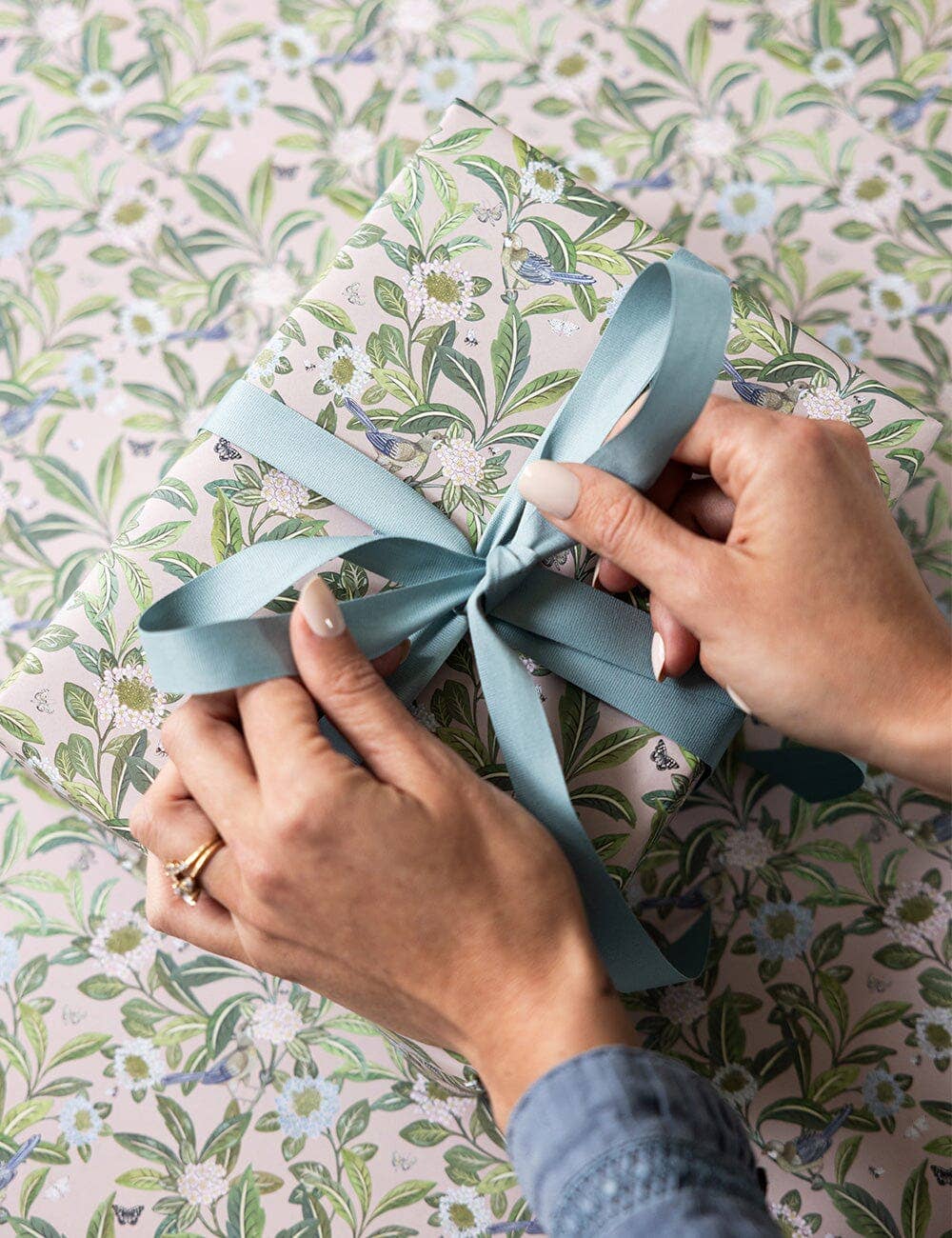 Camellia Tree / Summer Garden Double Sided Gift Wrap