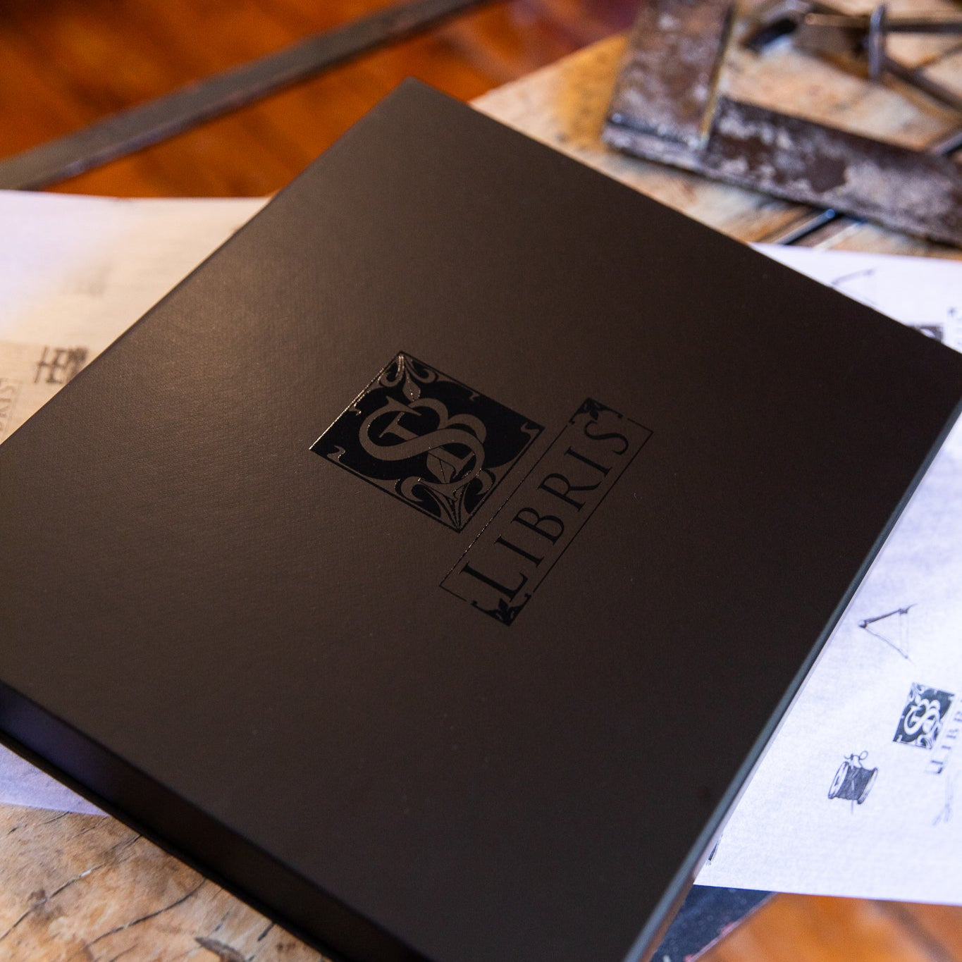 SB Libris Signature Black Gift Box