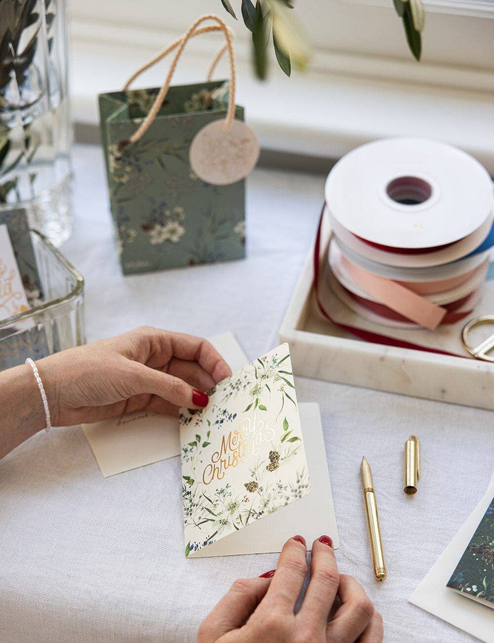 Christmas Card Boxset 6 Pack - A Christmas Garden