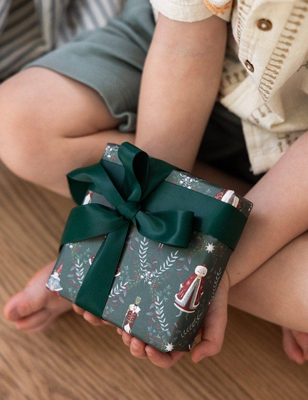 Gift Wrap Roll 30m - Mr & Mrs Claus