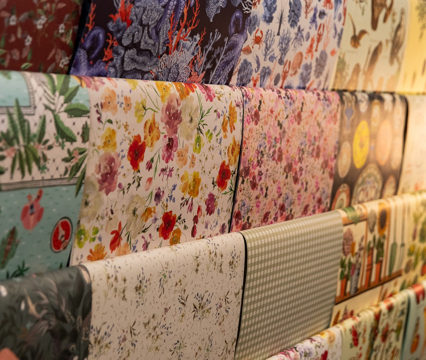 Choosing the Right Paper for Bookbinding: A Beginner's Guide