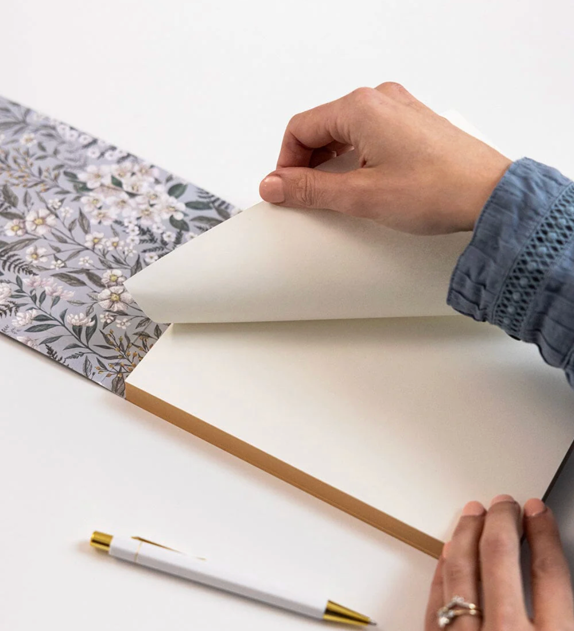 Ivory Garden Desktop Notepad Jotter