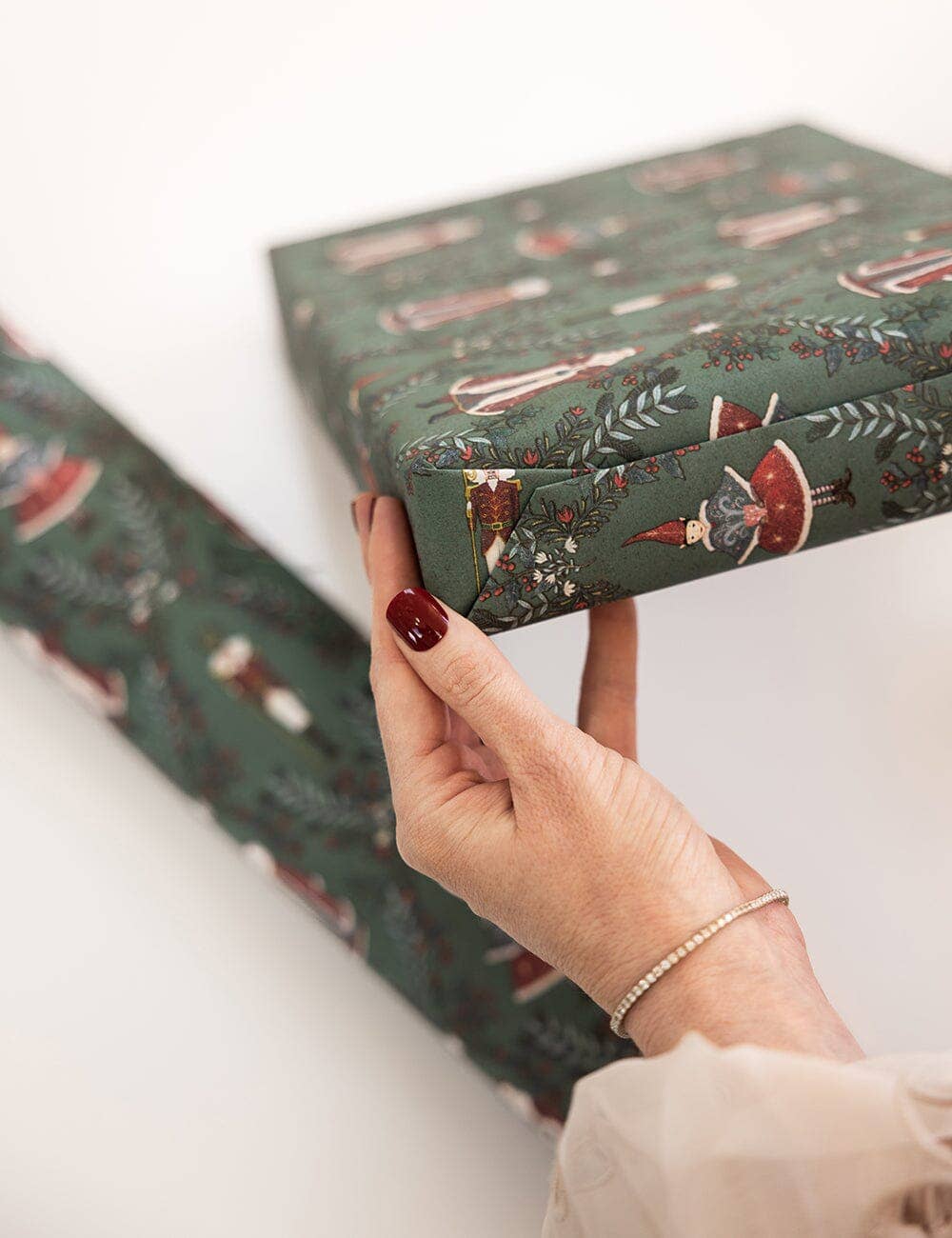 Gift Wrap Roll 30m - Mr & Mrs Claus