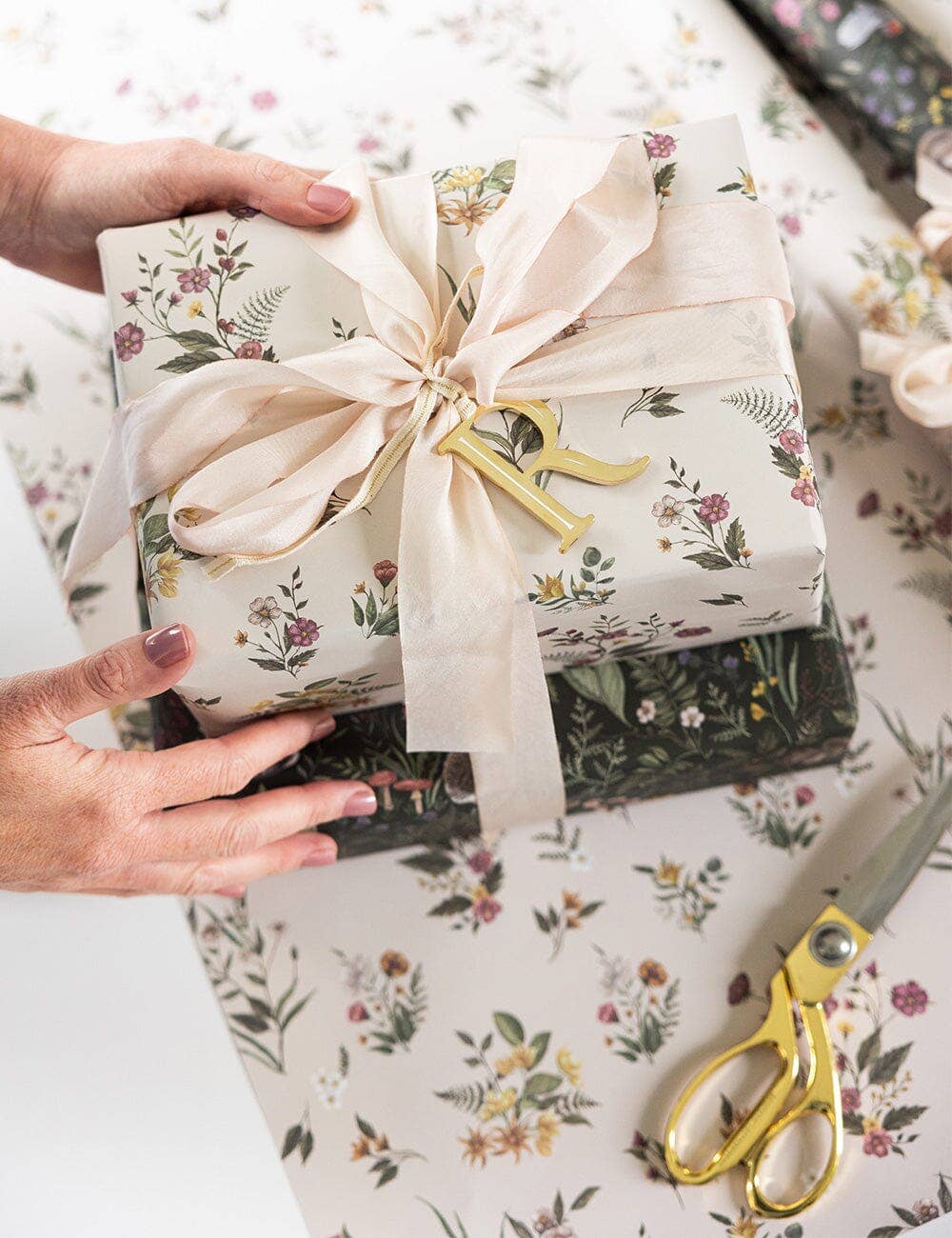 Dainty Blooms / Forest Friends 6pk Gift Wrap Sheets