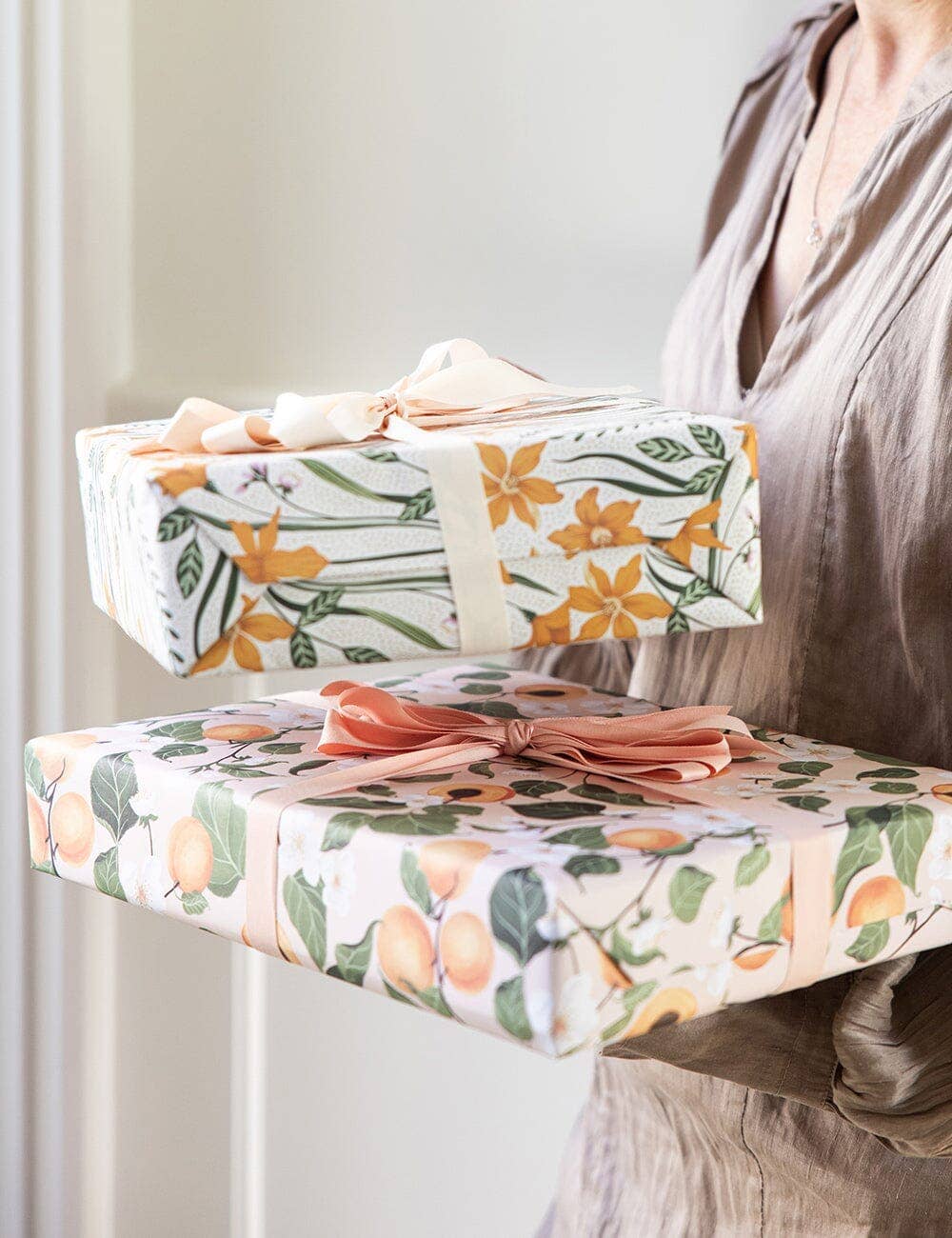 Peaches / Daffodil Double Sided Gift Wrap