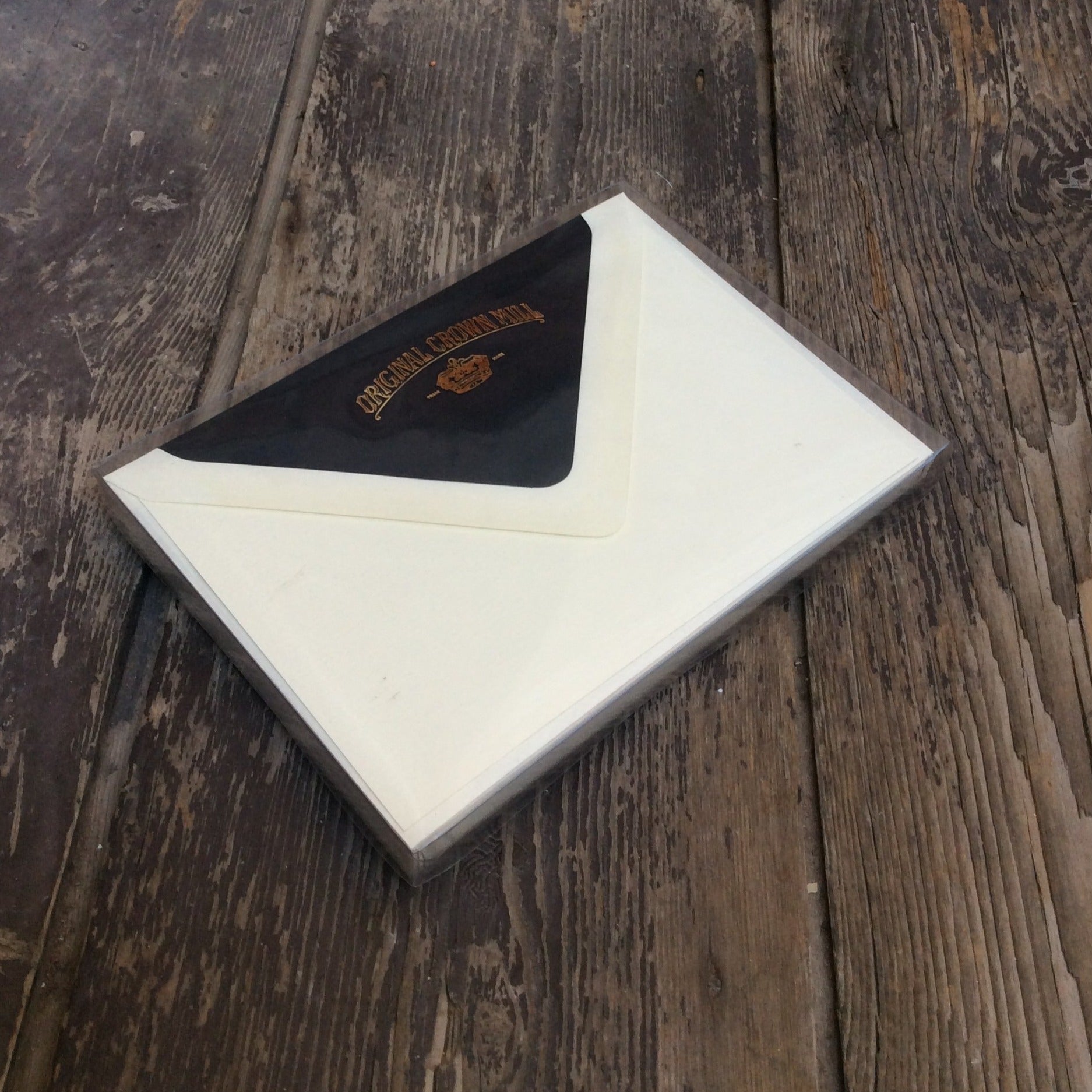 The Silks Correspondence Card Set